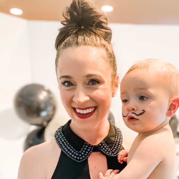 Meet your Posher, Abby - Picture 1 of 1